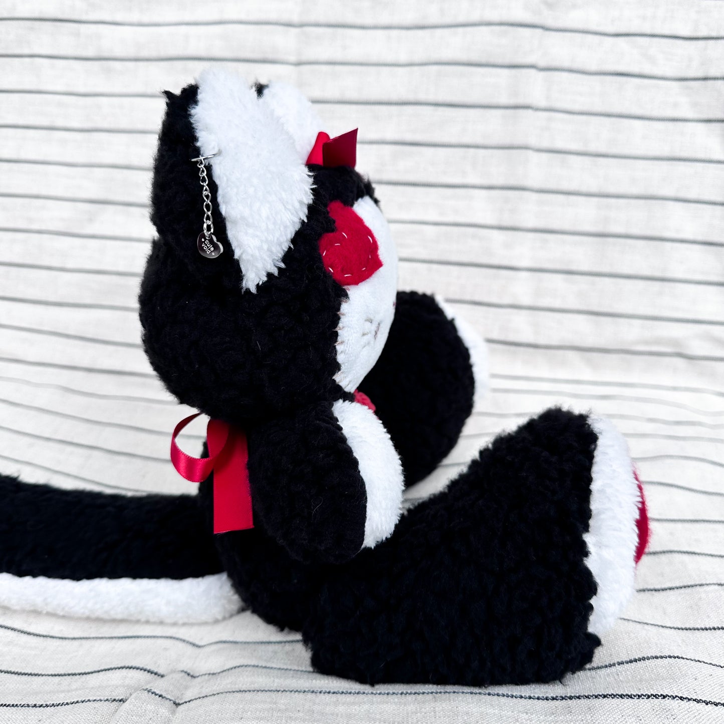 Love Cat Plushie
