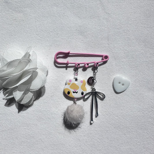 Yellow Cow Clay Safety Pin
