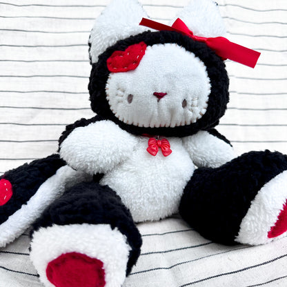 Love Cat Plushie