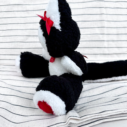 Love Cat Plushie